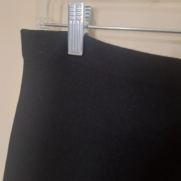 Theory Doreen Prosecco mini skirt SZ M BLACK - Picture 3 of 7